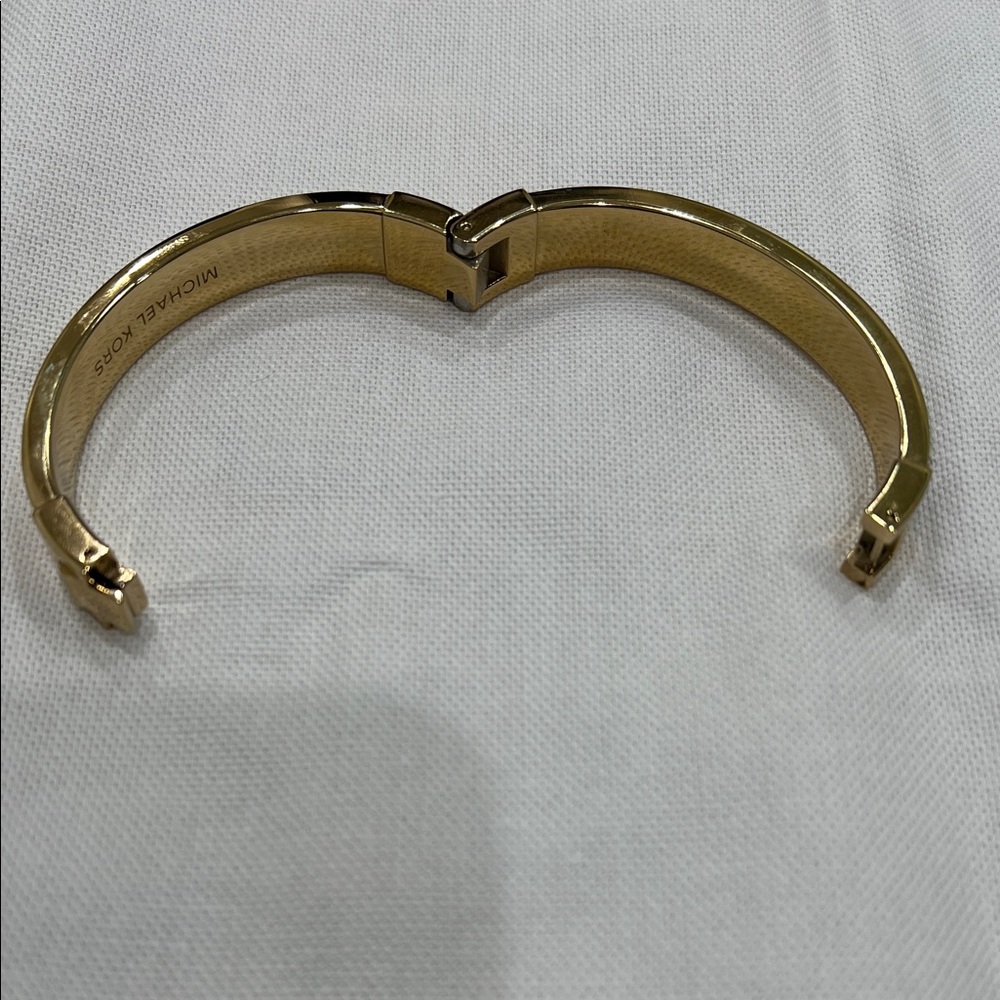 Michael Kors Gold and Tortoise Bracelet - Picture 4 of 7